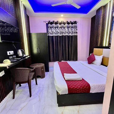 Jupiter Plaza- A Brand Of The Reality Hotel Ню Делхи Екстериор снимка